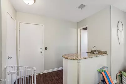 1414 Fallen Leaf Avenue, Ventura, CA 93004 - Photo 12