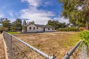 171 S Pueblo Ave, Ojai, CA 93023 - Photo 28