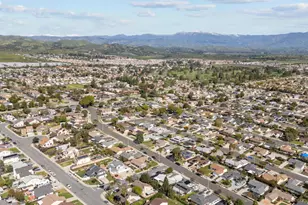 10144 Tulare St, Ventura, CA 93004 - Photo 16