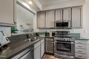 4791 Parma Dr, Oak Park, CA 91377 - Photo 12