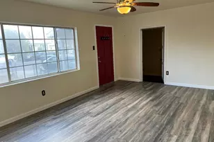 225 Blomquist Dr, Bakersfield, CA 93309 - Photo 2