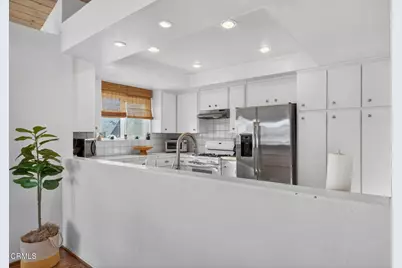 137 Santa Monica Avenue, Oxnard, CA 93035 - Photo 16