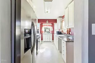 255 Douglas Ave, Oxnard, CA 93030 - Photo 6