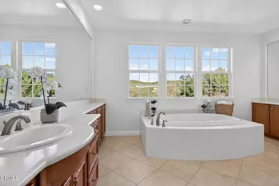 2511 Worth Way, Camarillo, CA 93012 - Photo 44