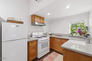386 Larmier Ave, Oak View, CA 93022 - Photo 10