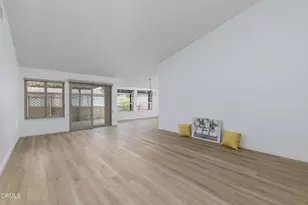 22106 Village 22, Camarillo, CA 93012 - Photo 14