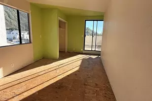 175 E Lewis St, Ventura, CA 93001 - Photo 20