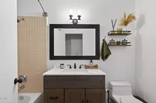 4999 Dekoven St, Ventura, CA 93003 - Photo 32