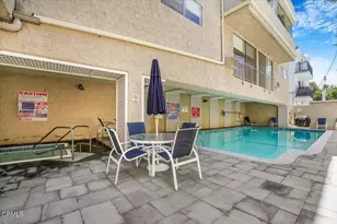 11645 Montana Ave, Los Angeles, CA 90049 - Photo 22