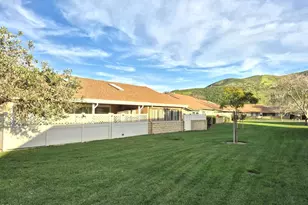 33107 Village 33, Camarillo, CA 93012 - Photo 18