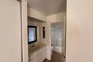 13218 Village 13, Camarillo, CA 93012 - Photo 10