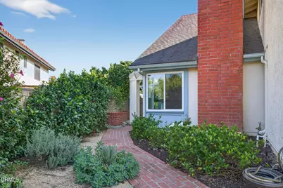 10696 Loma Vista Road, Ventura, CA 93004 - Photo 12