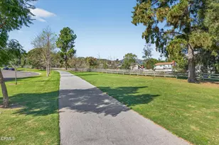 10696 Loma Vista Rd, Ventura, CA 93004 - Photo 38