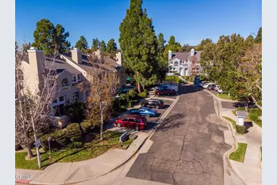 909 Gilbert Lane, Ventura, CA 93003 - Photo 4