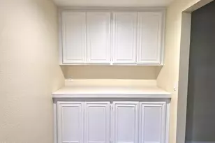 18220 Village 18, Camarillo, CA 93012 - Photo 16