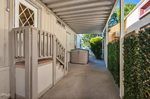 4201 Topanga Canyon Blvd, Woodland Hills, CA 91364 - Photo 24