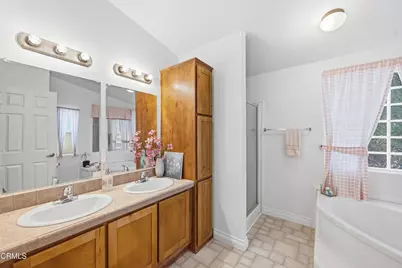 4201 Topanga Canyon Boulevard #61, Woodland Hills, CA 91364 - Photo 18