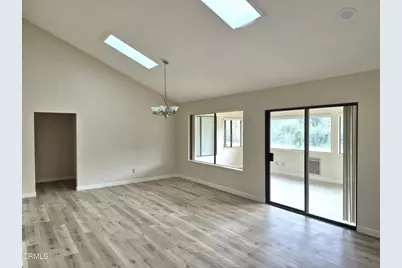 42036 Village 42, Camarillo, CA 93012 - Photo 6