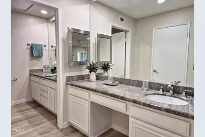 42036 Village 42, Camarillo, CA 93012 - Photo 26
