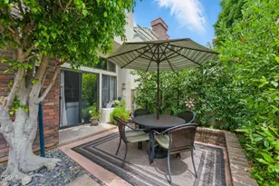 18751 Hatteras St, Tarzana, CA 91356 - Photo 32