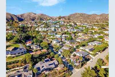 268 N Linda Vista Avenue, Ventura, CA 93001 - Photo 56