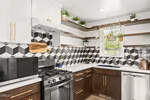 61 W Center St, Ventura, CA 93001 - Photo 12