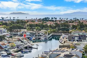 2221 Kingsbridge Ln, Oxnard, CA 93035 - Photo 1