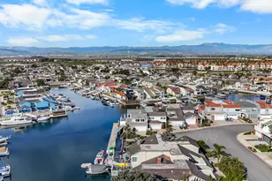 2221 Kingsbridge Ln, Oxnard, CA 93035 - Photo 46