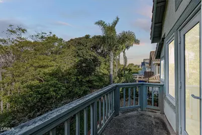 2211 Pebble Beach Trail, Oxnard, CA 93036 - Photo 18