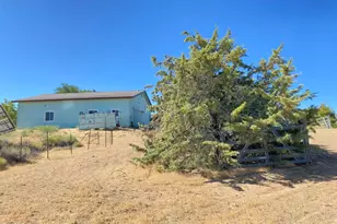 18300 Grant Pl, Tehachapi, CA 93561 - Photo 24