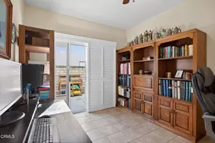 1419 Oak Trail St, Thousand Oaks, CA 91320 - Photo 44