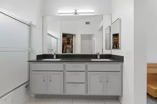 15137 Trail View Ct, Los Angeles, CA 91342 - Photo 16