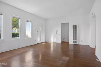 386 Howard Street, Ventura, CA 93003 - Photo 12