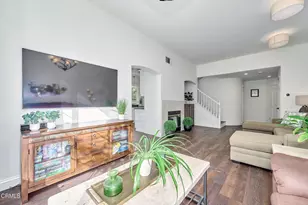 914 Corte Augusta, Camarillo, CA 93010 - Photo 4