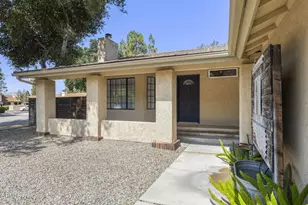 11755 Mirror Lake Ave, Ojai, CA 93023 - Photo 4