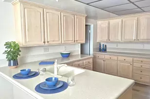 35206 Village 35, Camarillo, CA 93012 - Photo 10