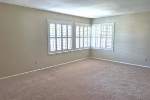 35206 Village 35, Camarillo, CA 93012 - Photo 16