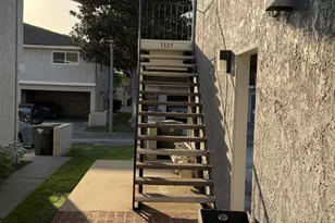 1127 Acadia Pl, Ventura, CA 93003 - Photo 2