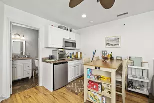 168 S Palm St, Ventura, CA 93001 - Photo 20