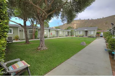 852 N Ventura Avenue, Ventura, CA 93001 - Photo 2