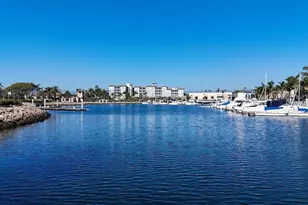 1901 S Victoria Ave, Oxnard, CA 93035 - Photo 36