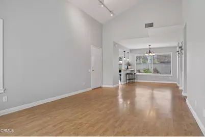 25702 Vista Fairways Drive, Valencia, CA 91355 - Photo 10