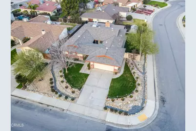 416 Bermuda Street, Bakersfield, CA 93309 - Photo 2