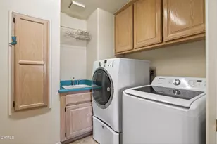 535 Ridgecrest Dr, Santa Paula, CA 93060 - Photo 28