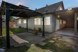 1805 Hillary Ct, Simi Valley, CA 93065 - Photo 30