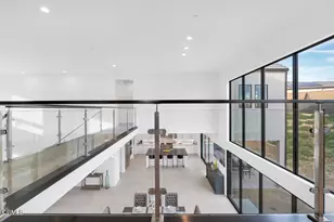 11944 N Red Hawk Ln, Porter Ranch, CA 91326 - Photo 42