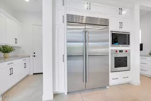 11944 N Red Hawk Ln, Porter Ranch, CA 91326 - Photo 12