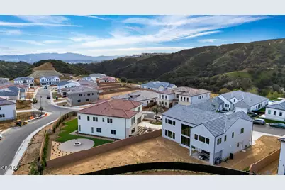 11944 N Red Hawk Lane, Porter Ranch, CA 91326 - Photo 58