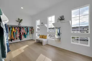 11944 N Red Hawk Ln, Porter Ranch, CA 91326 - Photo 36