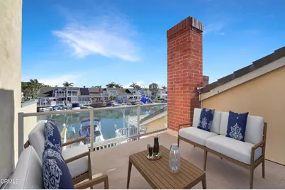 2010 Kingsbridge Way, Oxnard, CA 93035 - Photo 18